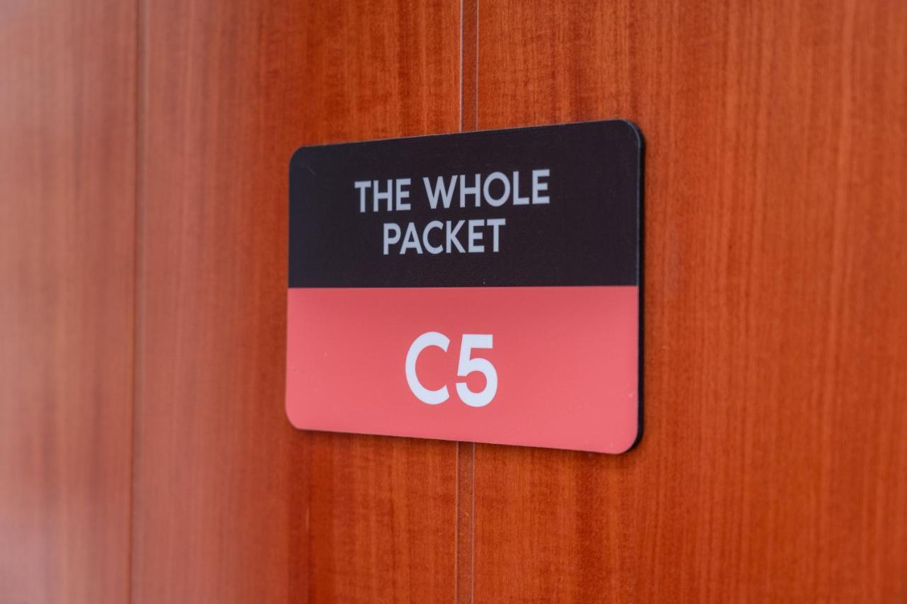 The Whole Packet C5 Center With Parking Leilighet Lárisa Eksteriør bilde